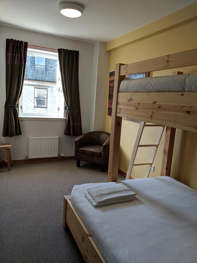 Black Isle Bar & Rooms Inverness Exterior photo